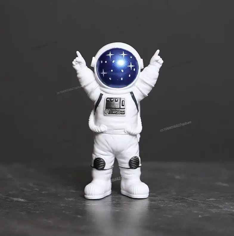 4 pcs Astronaut Figure Statue Figurine Spaceman Sculpture Educational Toy